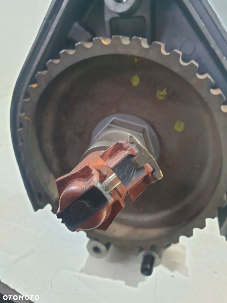 wałek rozrządu pokrywa 9441052506r porsche 944 2.5 b m44/51 - 4