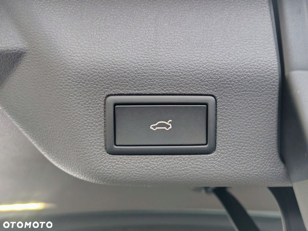 Volkswagen multivan Nowy Multivan L2 2.0 TSI 204 KM DSG 7 biegowa FWD - 12