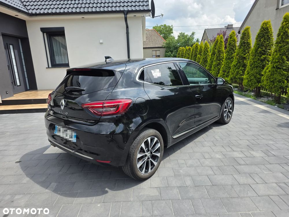 Renault Clio - 12