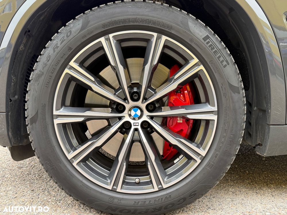 BMW X5 xDrive45e - 11
