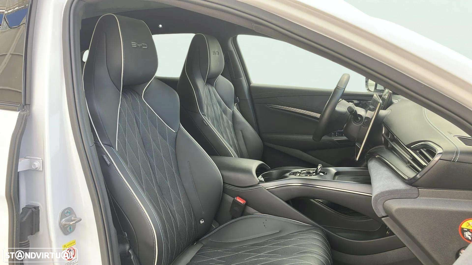 BYD Seal 82.5 kWh AWD Excellence - 13