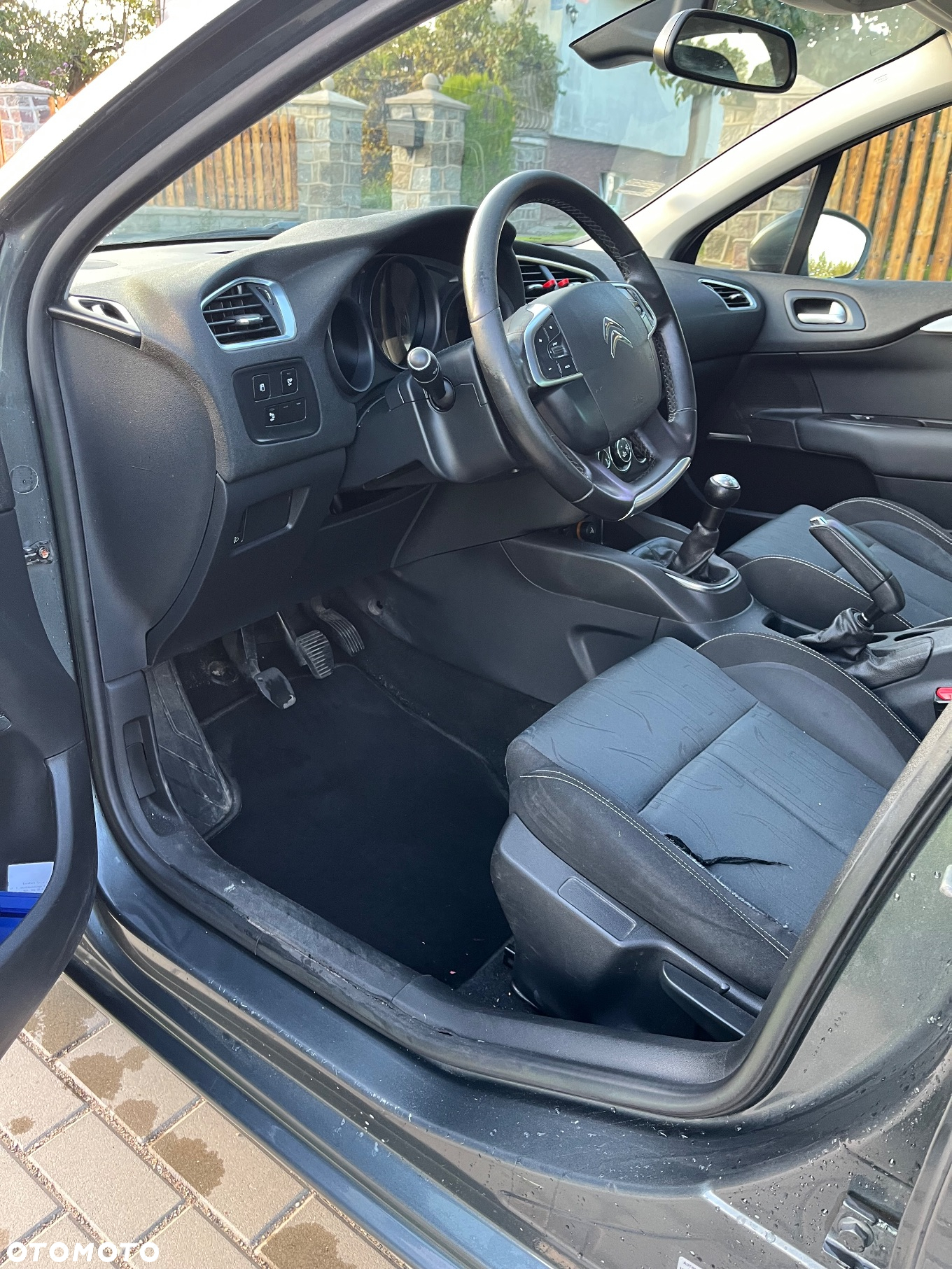Citroën C4 1.6 HDi Attraction - 14