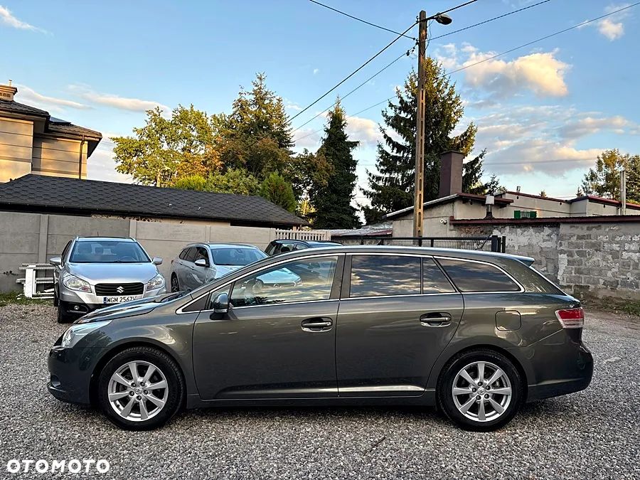 Toyota Avensis 2.0 D-4D Sol plus+NAVI - 8