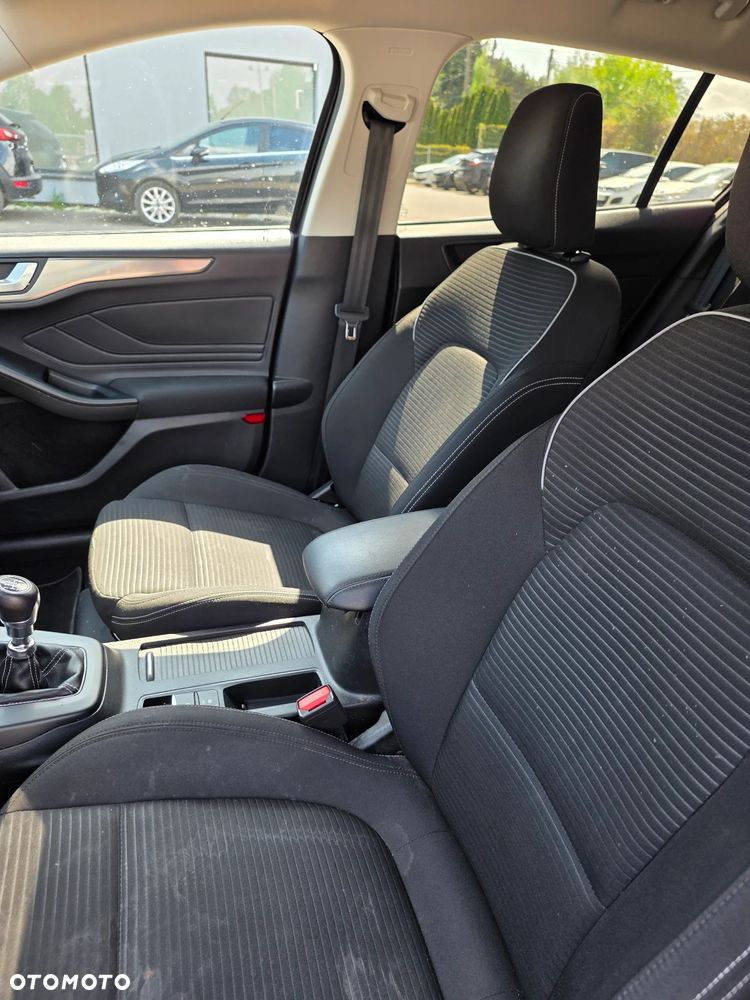 Ford Focus 1.0 EcoBoost STart-Stopp-System TITANIUM X - 9