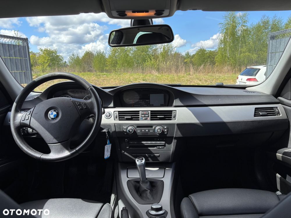 BMW Seria 3 320d DPF - 10