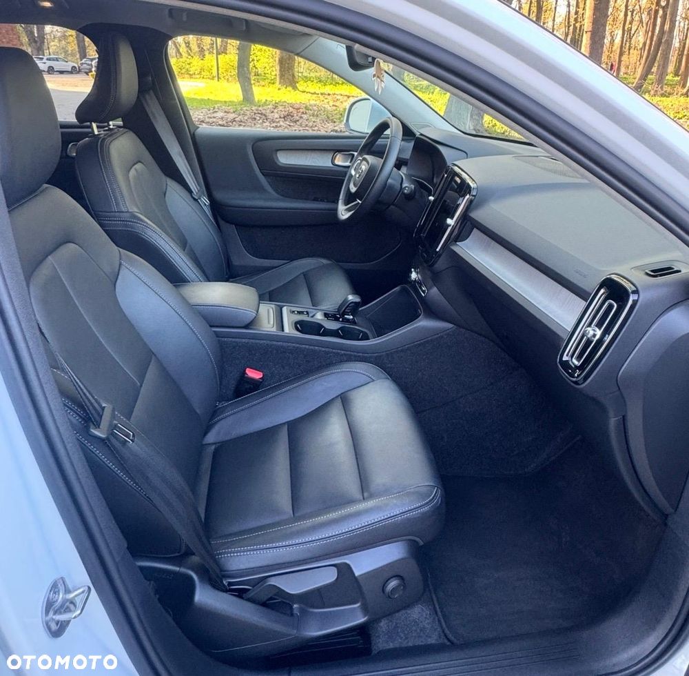 Volvo XC 40 B5 B AWD Geartronic Inscription - 22