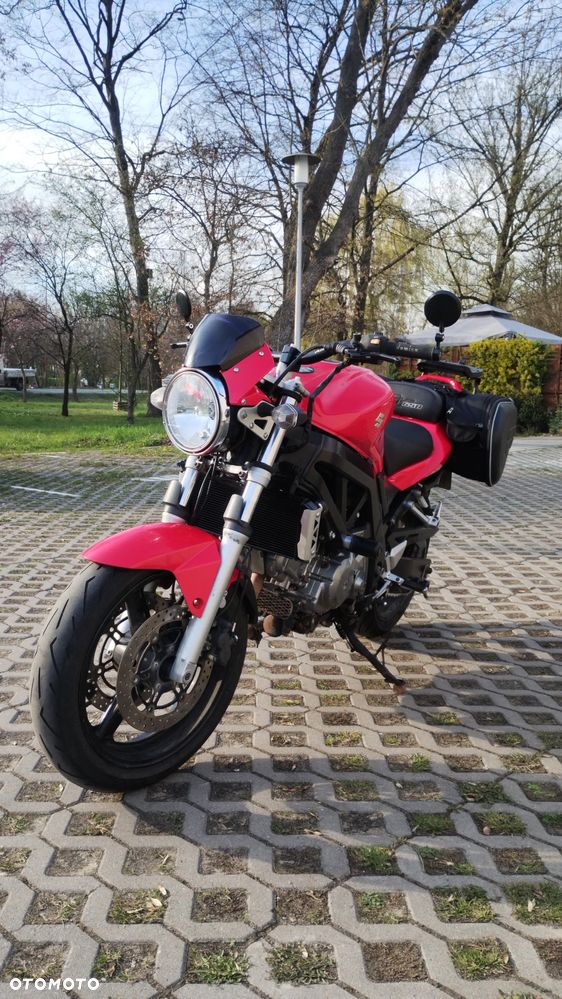 Suzuki SV - 4