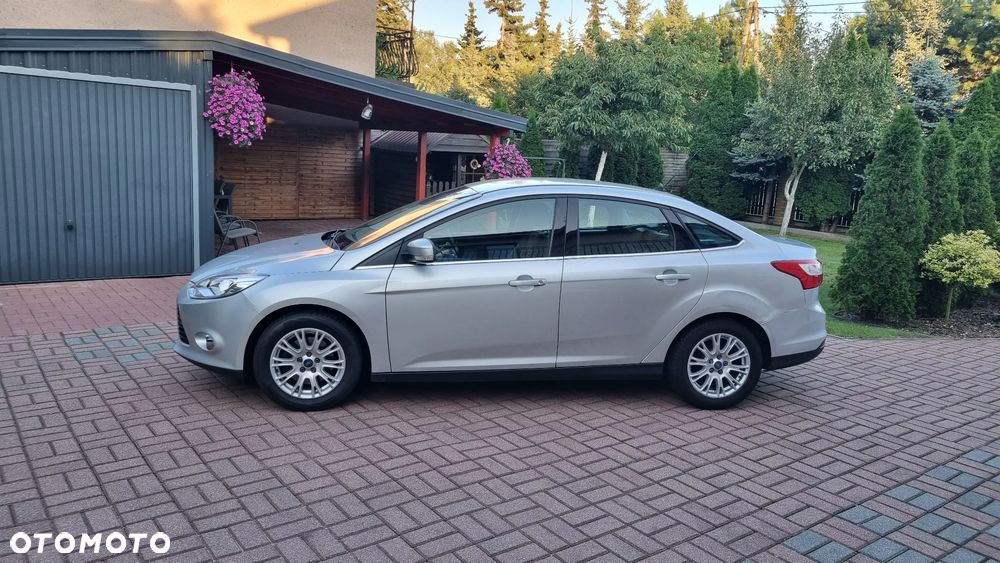 Ford Focus 1.6 Ti-VCT Titanium - 4
