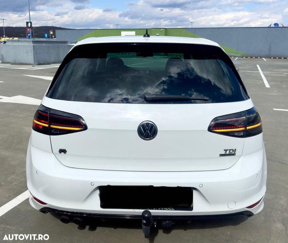 Volkswagen Golf - 29