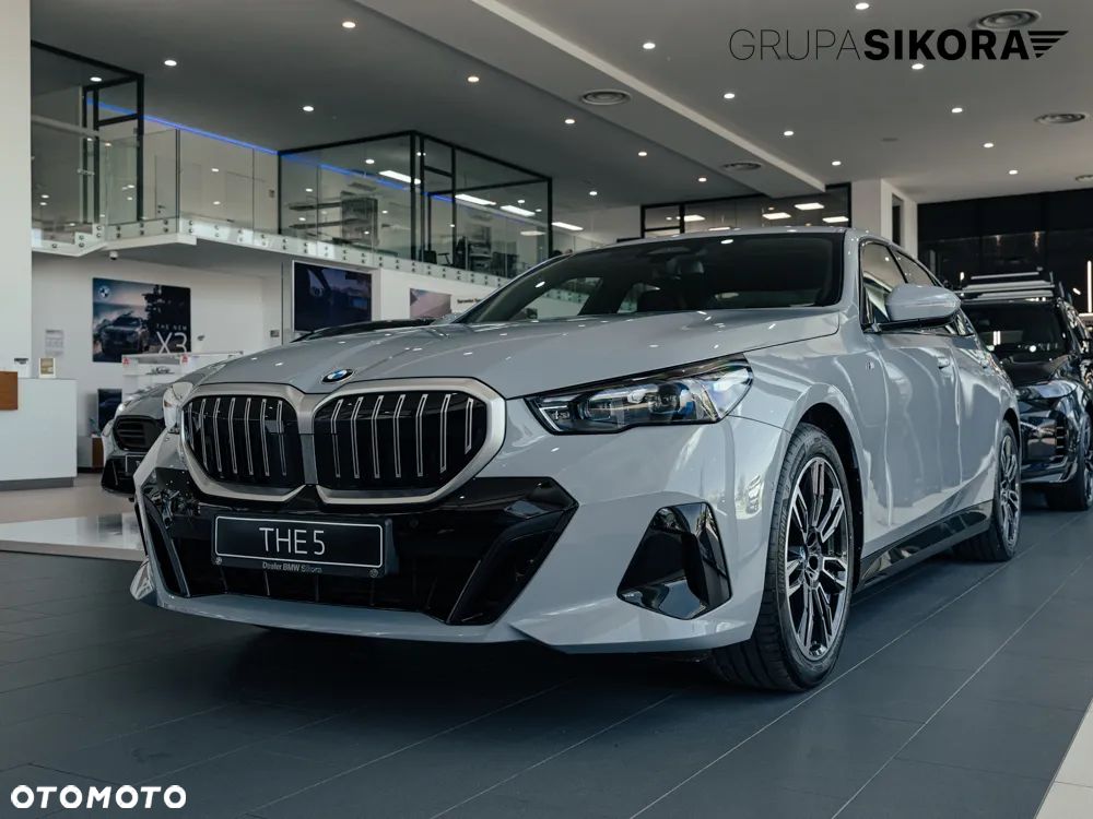 BMW Seria 5 520d xDrive - 1
