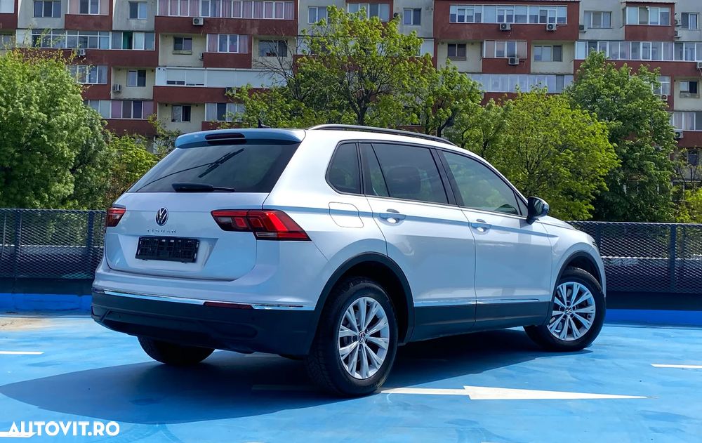 Volkswagen Tiguan 1.4 eHybrid OPF DSG Life - 23