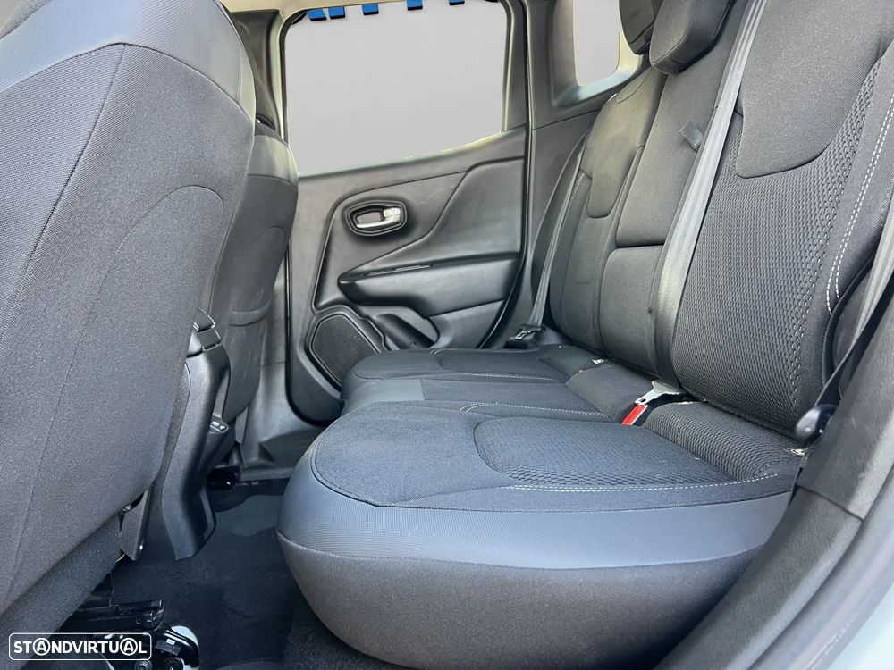 Jeep Renegade 1.0 T Limited - 13