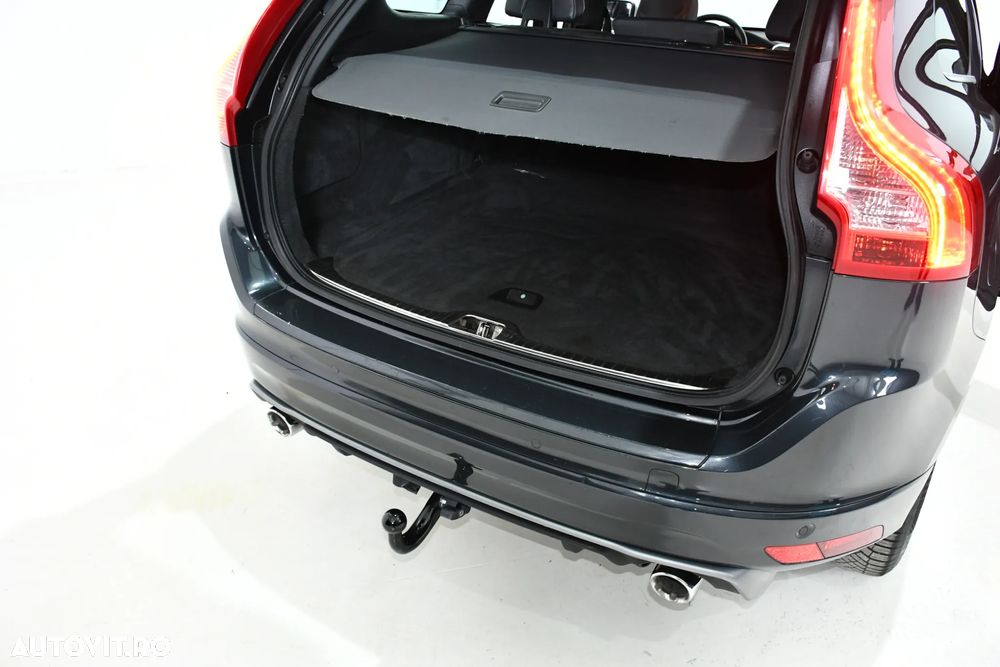 Volvo XC 60 D4AWD R-Design - 24