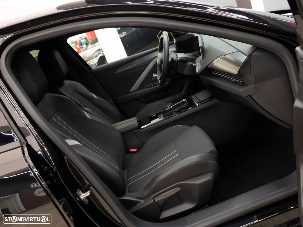 Opel Astra 1.5 D GS Line Aut. - 13