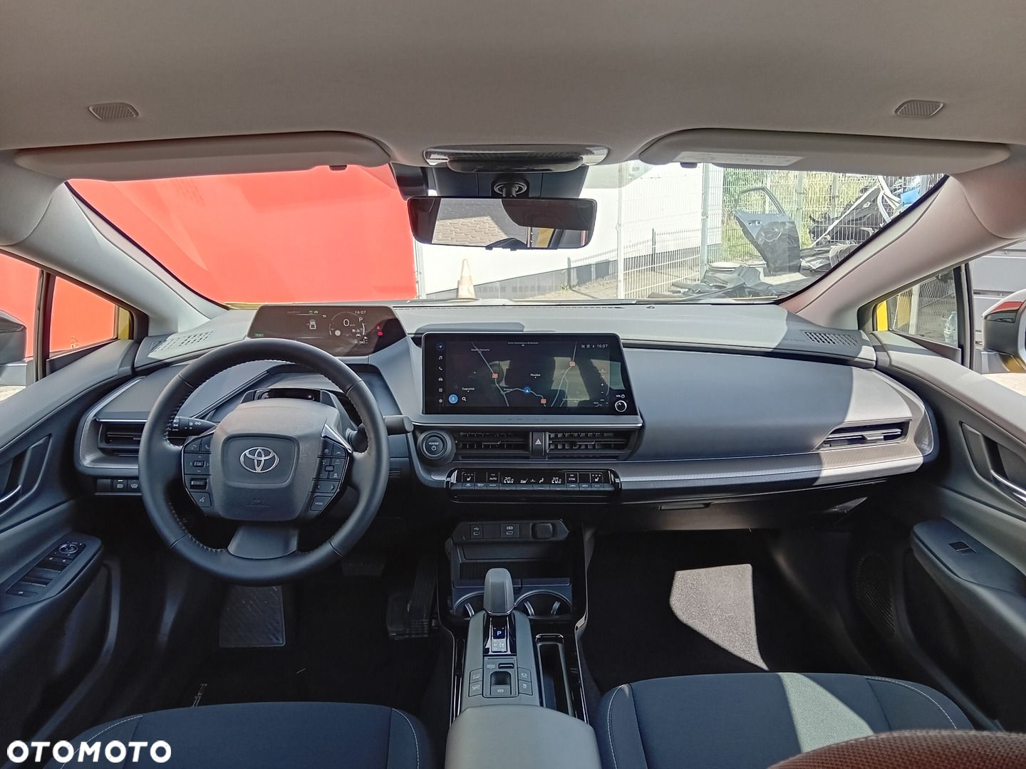 Toyota Prius - 5