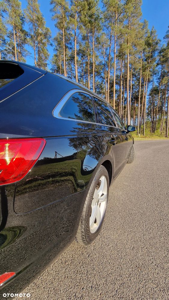 Audi A4 Avant 2.0 TDI S tronic sport - 9