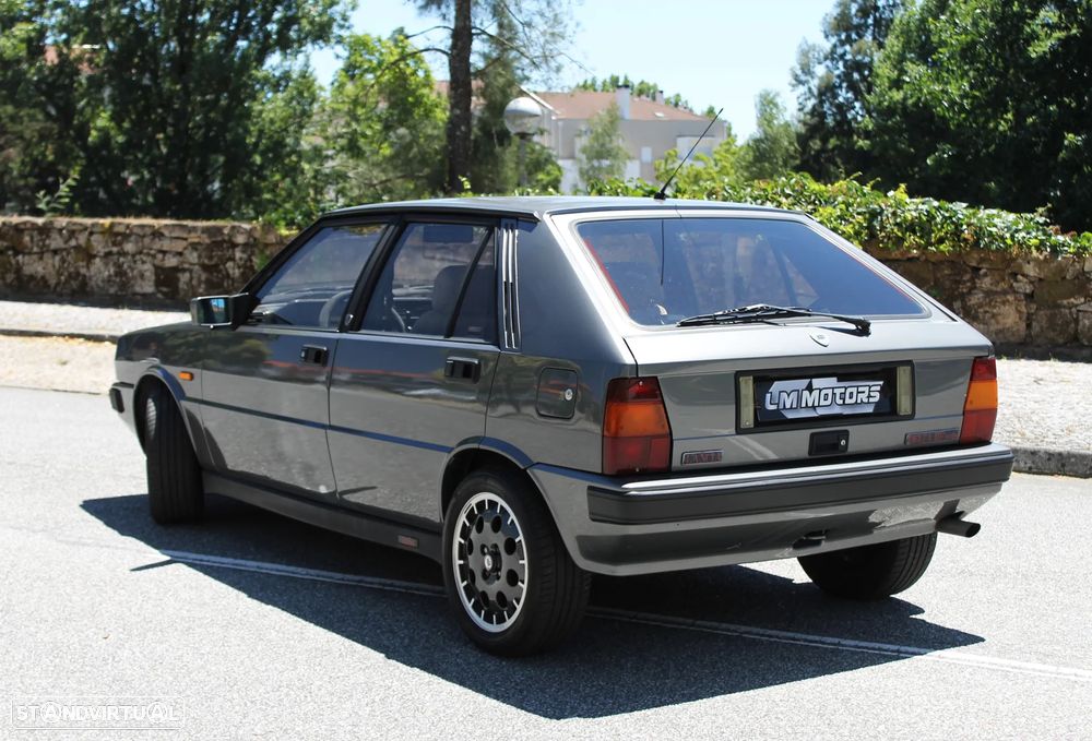 Lancia Delta 1.6 HF Turbo - 13