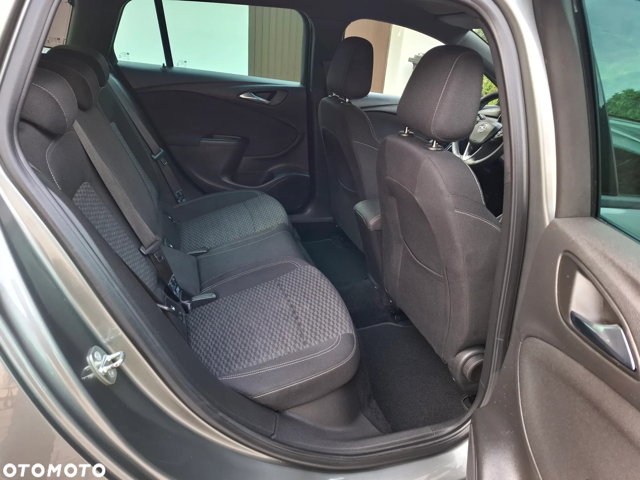Opel Astra - 12