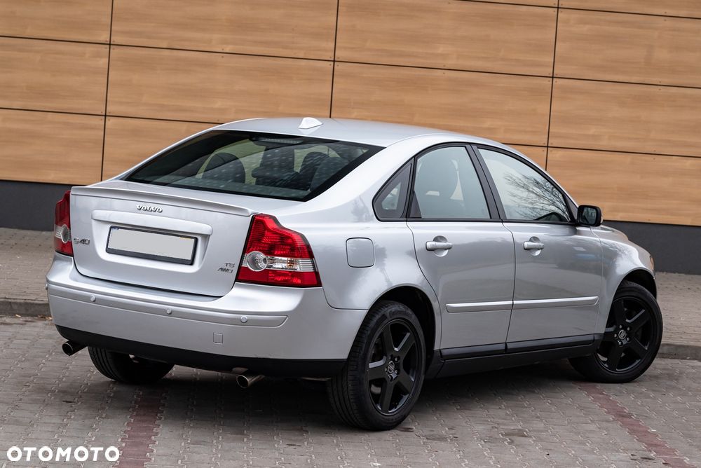 Volvo S40 T5 Momentum - 17