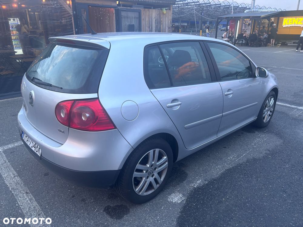 Volkswagen Golf 1.9 TDI Trendline - 5
