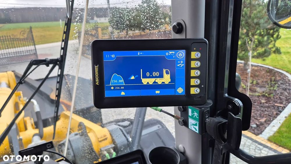 Komatsu WA-470-8,sprowadzona,nowe opony,full wersja - 12