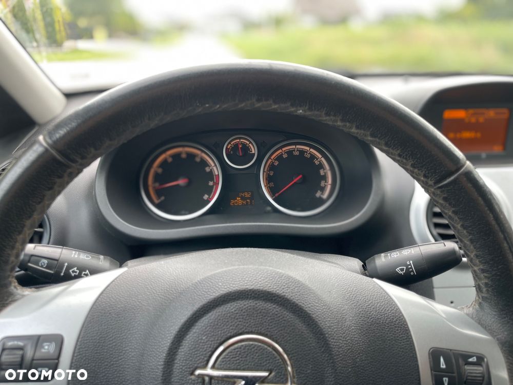 Opel Corsa 1.2 16V Cosmo - 18