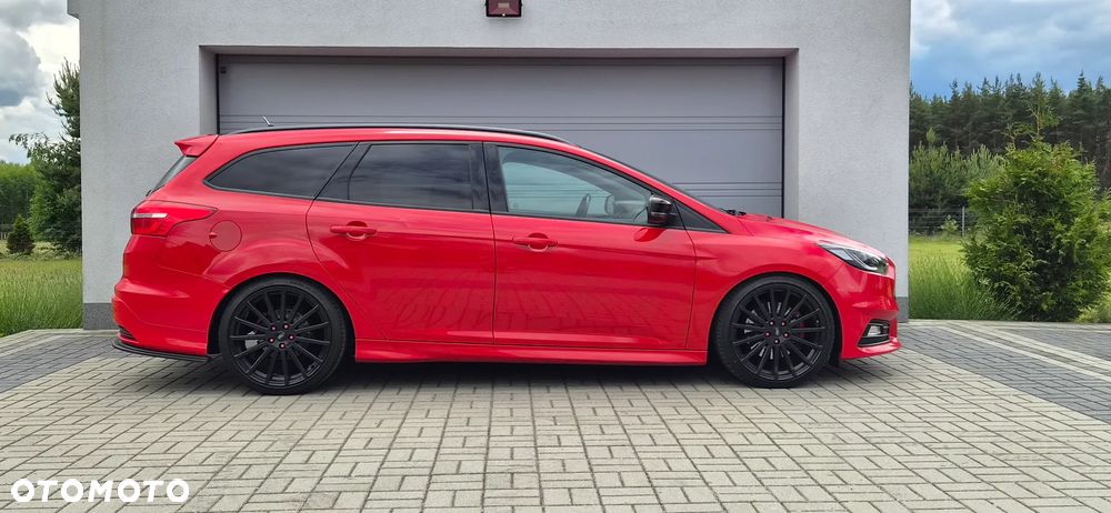 Ford Focus 2.0 EcoBoost ST mit Leder-Exclusiv-Paket - 14