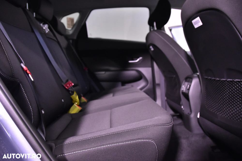 Hyundai KONA 1.6 T-GDI 138 CP 6MT 2WD Premium+ - 13