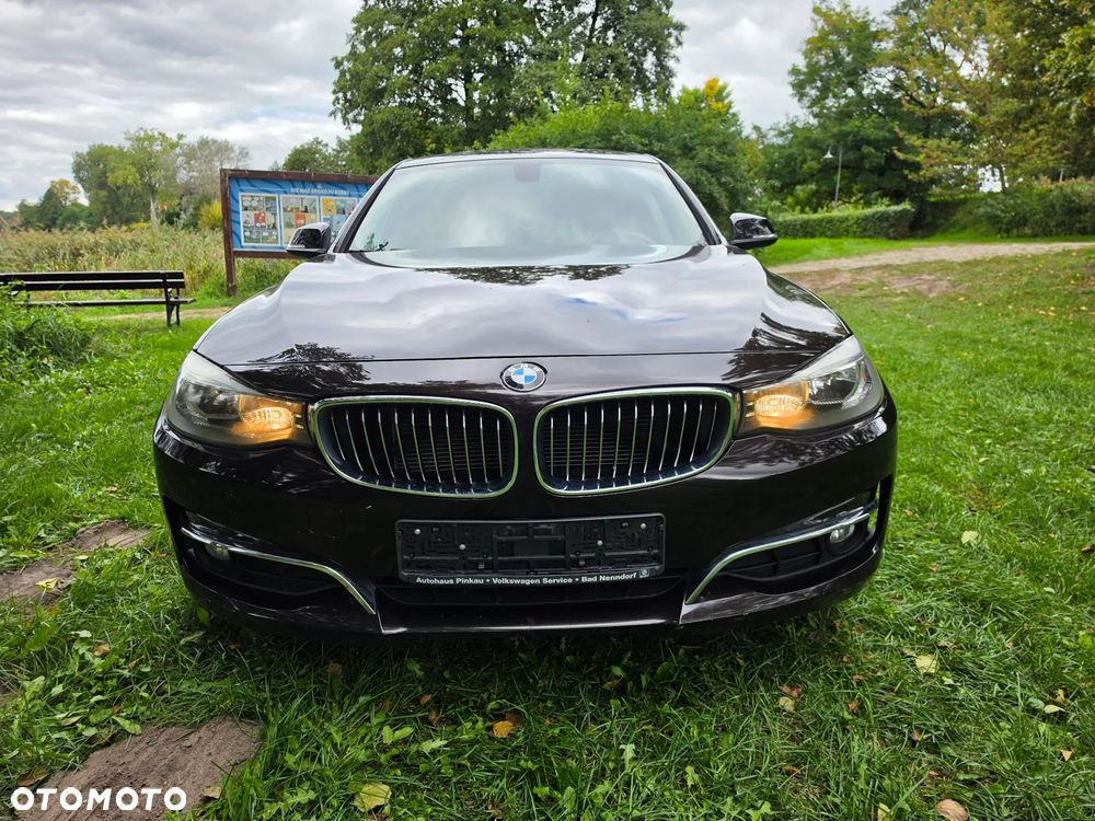 BMW Seria 3 318d DPF Edition Sport - 15
