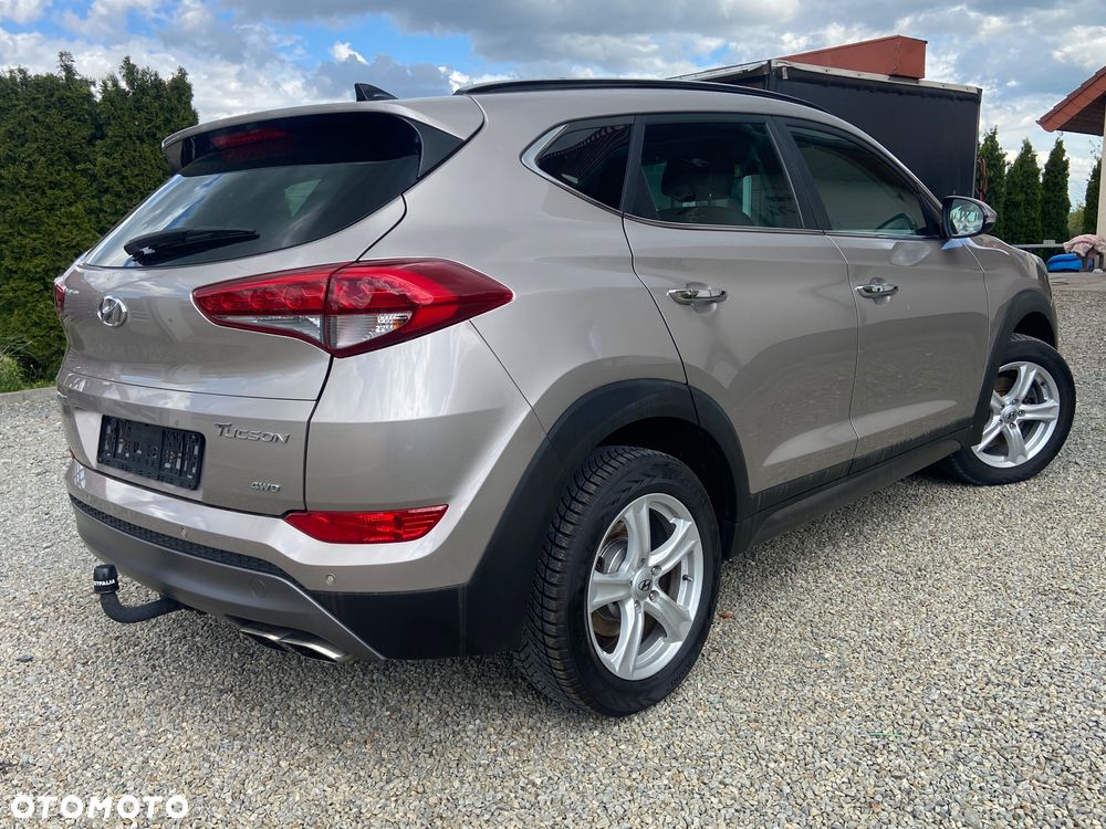 Hyundai Tucson 2.0 CRDI 4WD Premium - 2