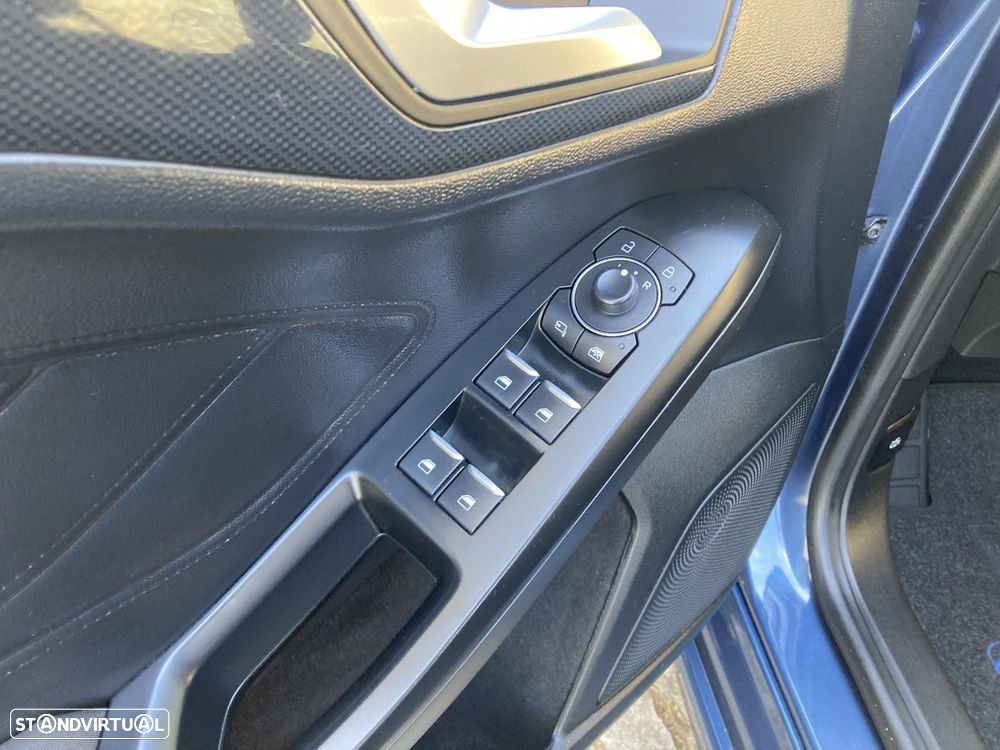 Ford Focus SW 1.5 TDCi EcoBlue ST-Line Aut. — fotografia 29