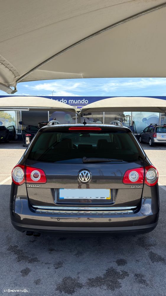 VW Passat - 2