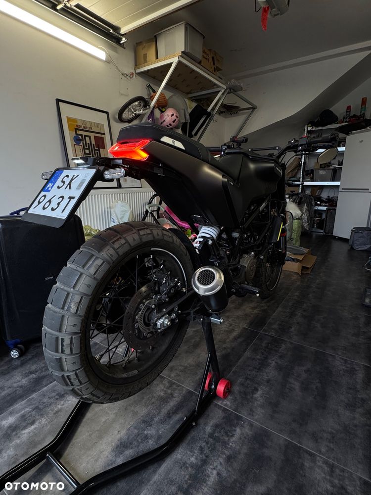 Husqvarna Svartpilen - 3