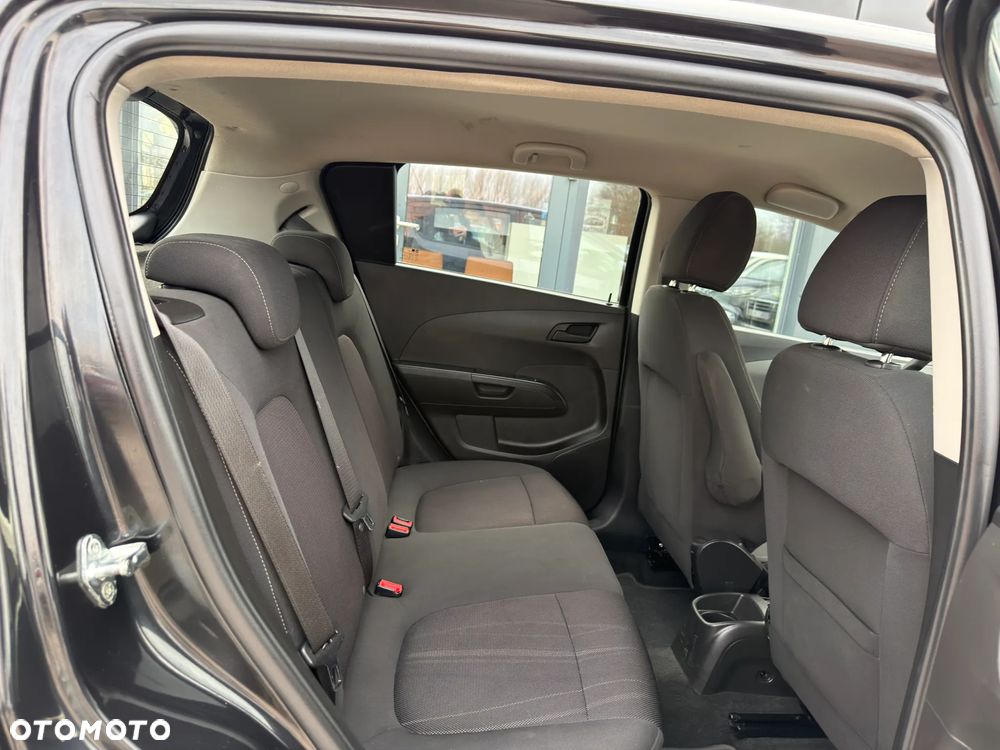 Chevrolet Aveo 1.2 LS+ - 24