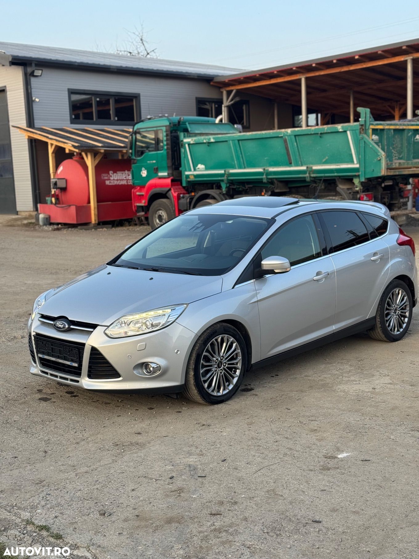 Ford Focus - 1