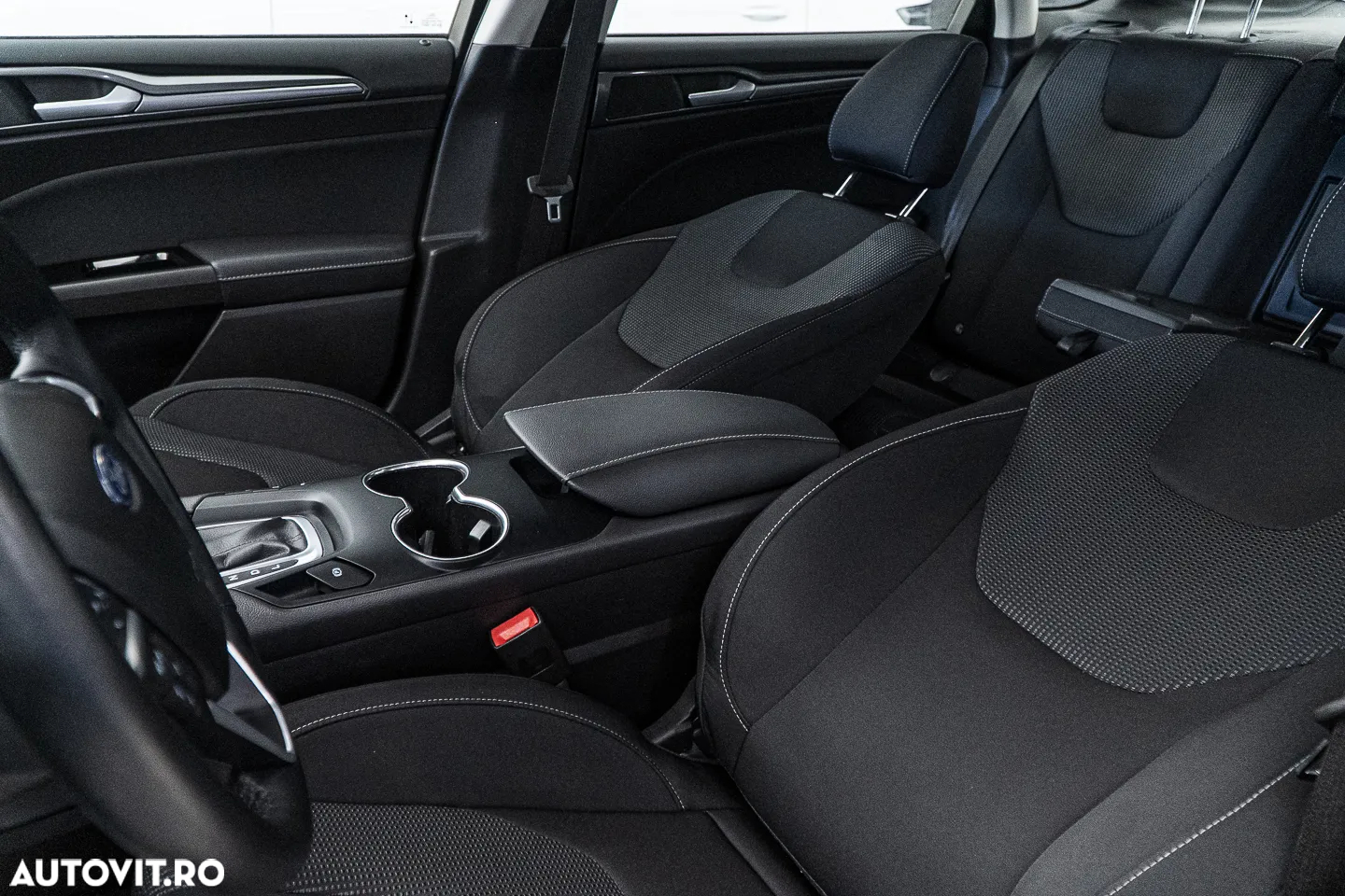 Ford Mondeo 2.0 Ti-VCT Hybrid Titanium - 17