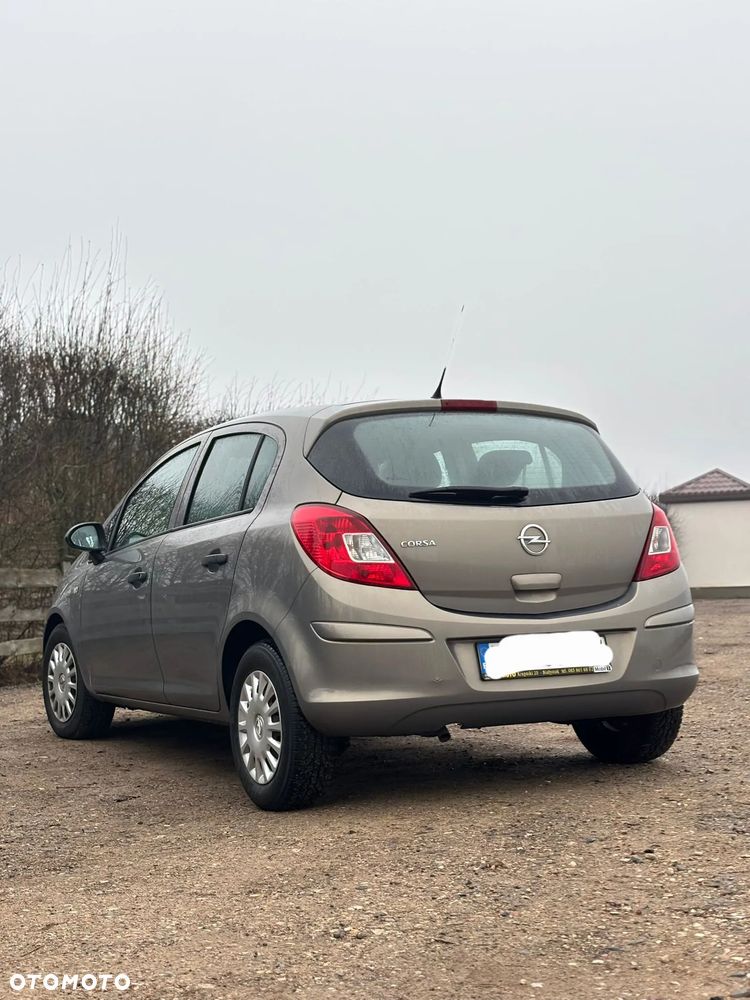 Opel Corsa - 7