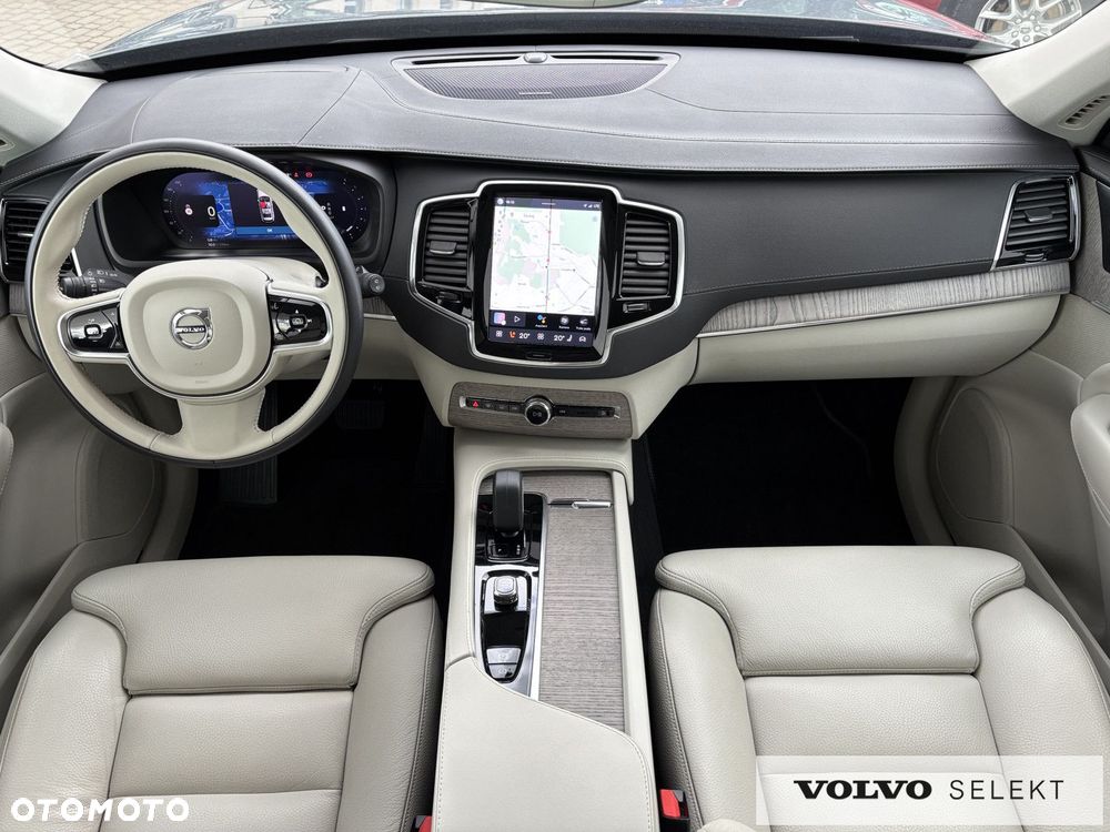 Volvo XC 90 - 24