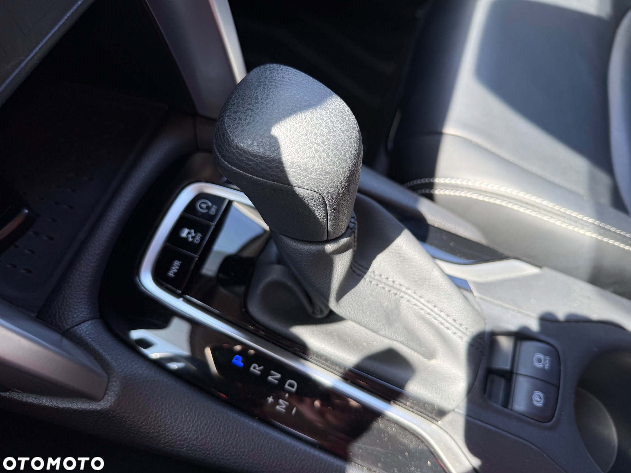 Toyota Corolla Cross - 26