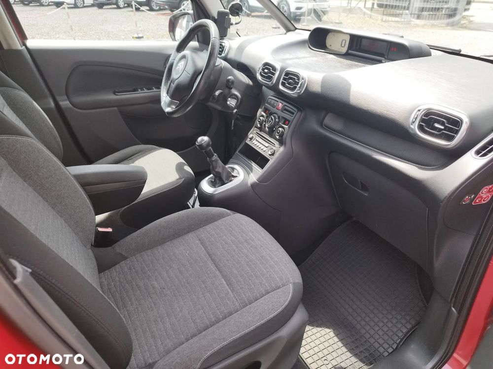 Citroën C3 Picasso 1.6i Exclusive - 23