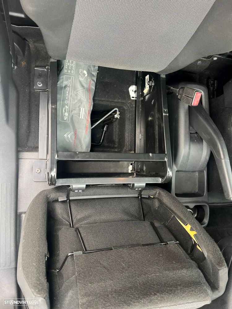 Citroën BERLINGO 1.6 HDI 100cv - 28