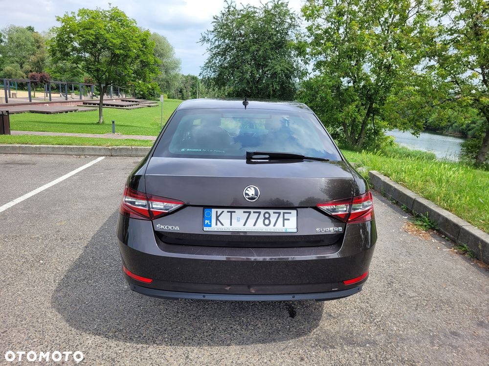 Skoda Superb 1.8 TSI Ambition - 6