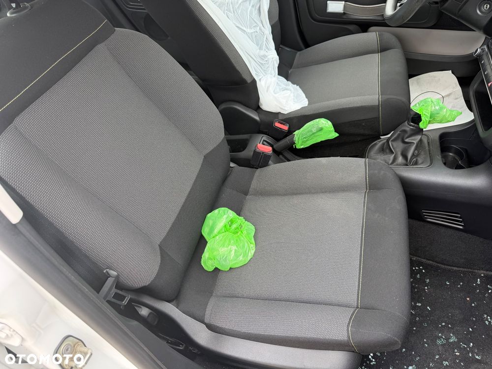 Citroën C3 Pure Tech 82 ELLE - 21