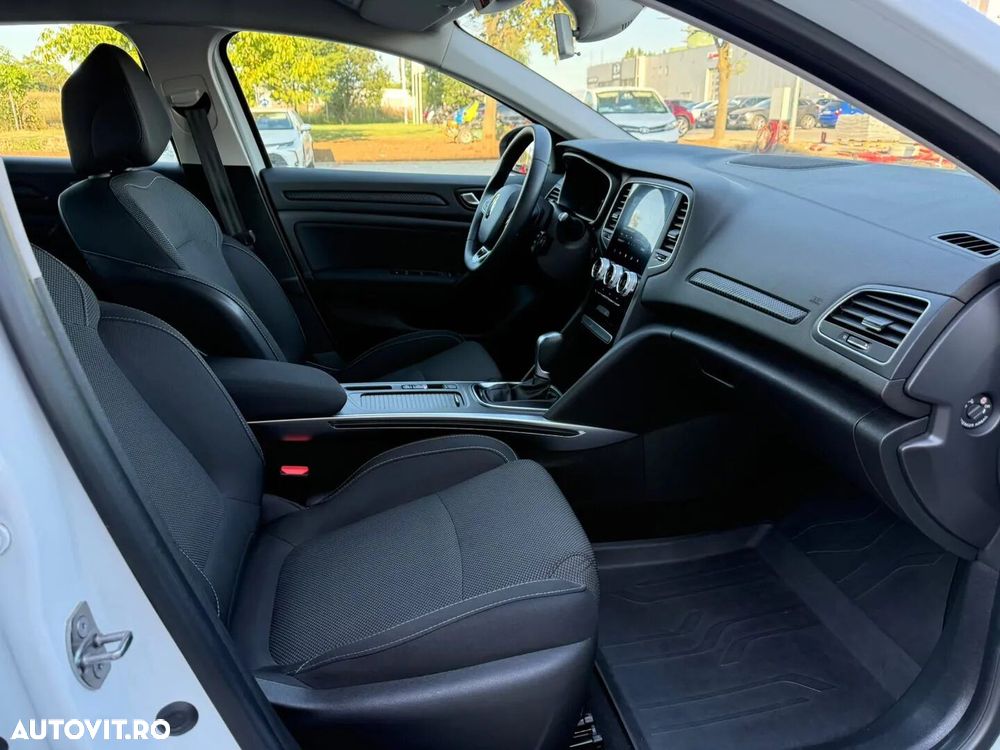 Renault Megane - 17