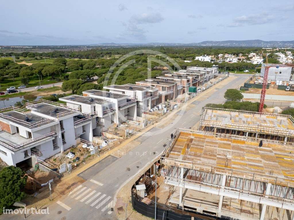 Moradias Individuais T5 em Faro - Grande imagem: 4/59