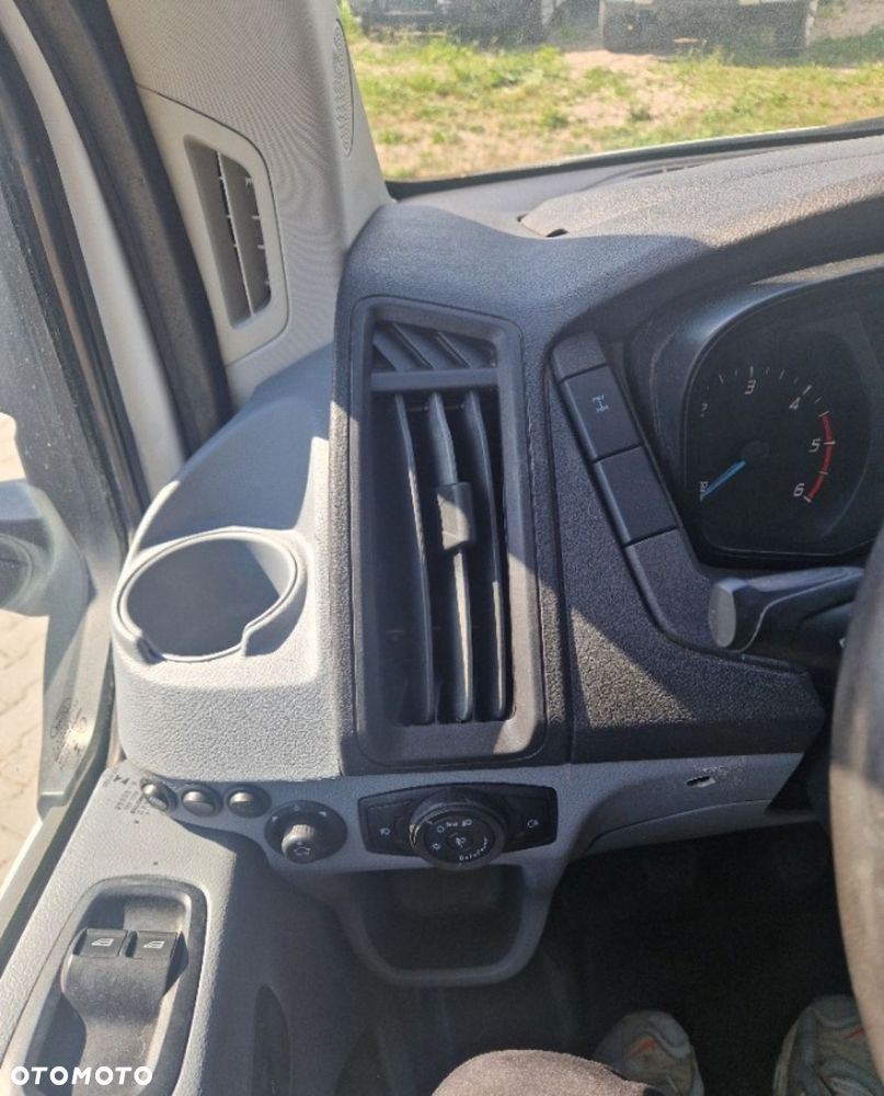 Ford TRANSIT - 7