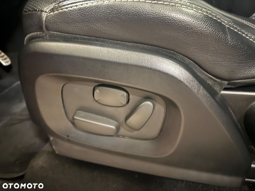 Land Rover Range Rover Evoque - 20