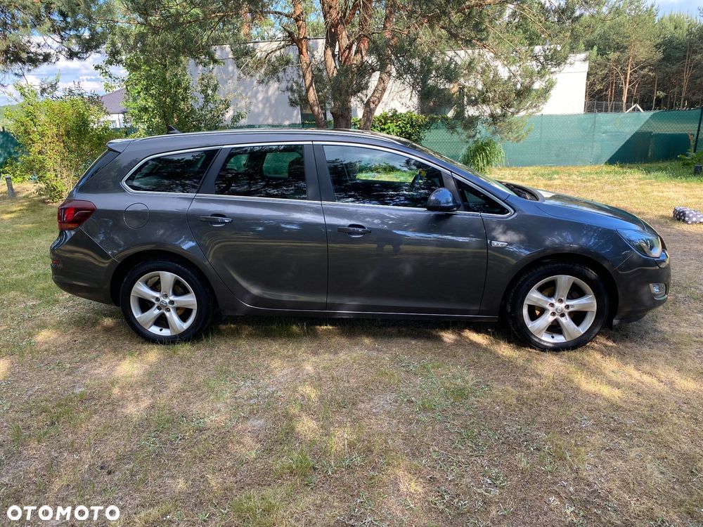 Opel Astra 1.4 T Sport - 8