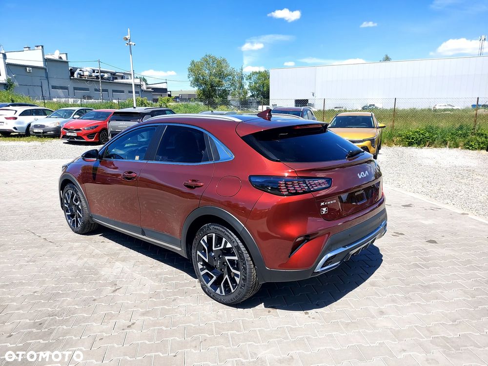 Kia XCeed - 4