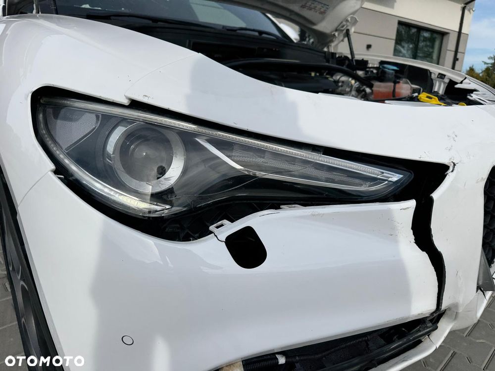 Alfa Romeo Stelvio 2.0 Turbo 16V AT8-Q4 Veloce Ti - 33